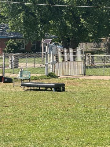 5200 S Sage Avenue, Oklahoma City, OK 73109