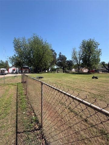 5200 S Sage Avenue, Oklahoma City, OK 73109