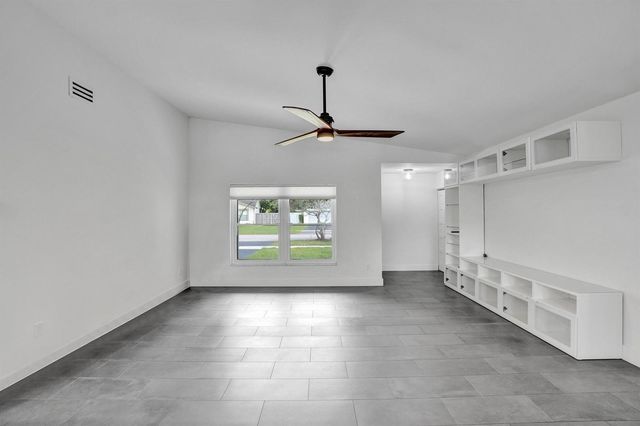 5120 SW 117th Way, Cooper City, FL 33330