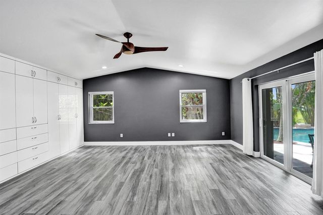 5120 SW 117th Way, Cooper City, FL 33330