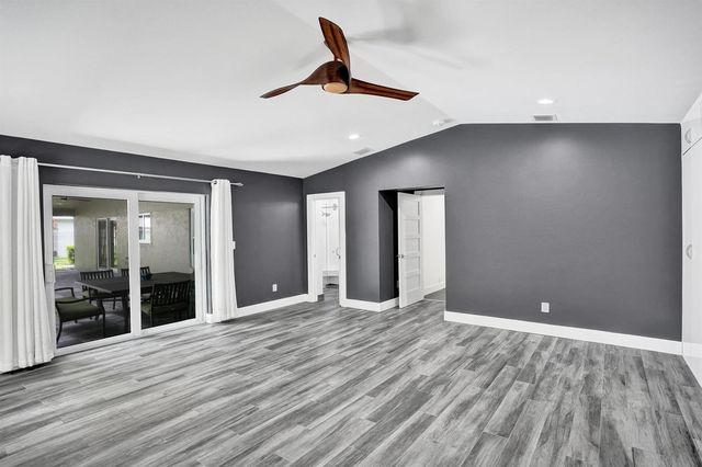 5120 SW 117th Way, Cooper City, FL 33330