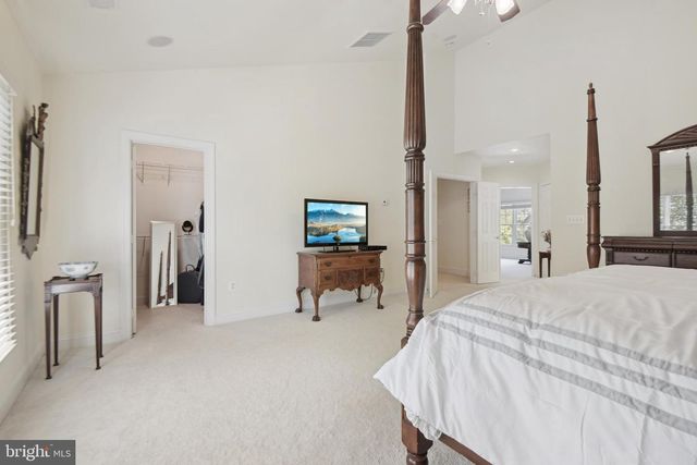 4765 CHARTER CT, Woodbridge, VA 22192