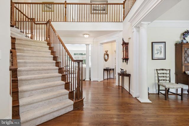 4765 CHARTER CT, Woodbridge, VA 22192