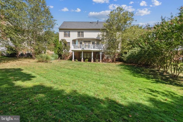4765 CHARTER CT, Woodbridge, VA 22192