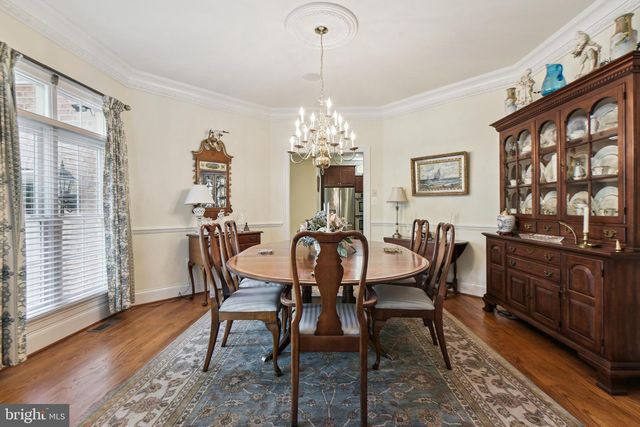 4765 CHARTER CT, Woodbridge, VA 22192