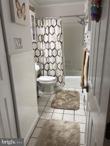 665 SCHOOLSIDE LN, Swarthmore, PA 19081