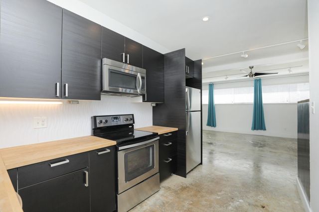 2215 Cleburne Street, Houston, TX 77004