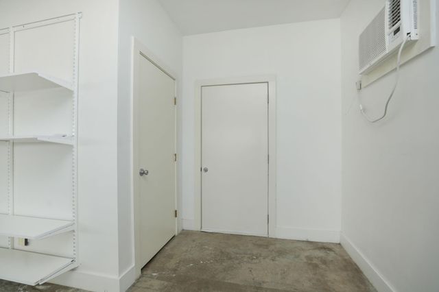 2215 Cleburne Street, Houston, TX 77004