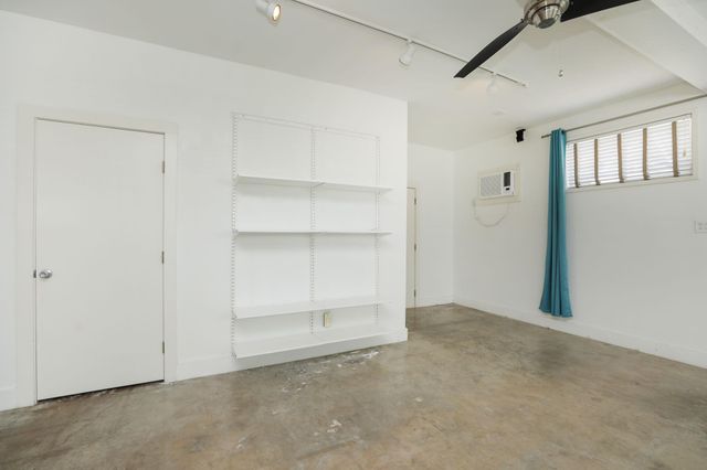 2215 Cleburne Street, Houston, TX 77004