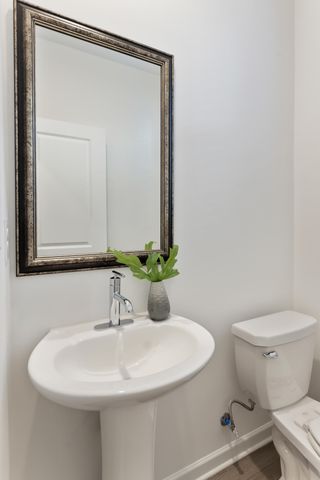 220 Asbury Oak Lane, Chattanooga, TN 37419