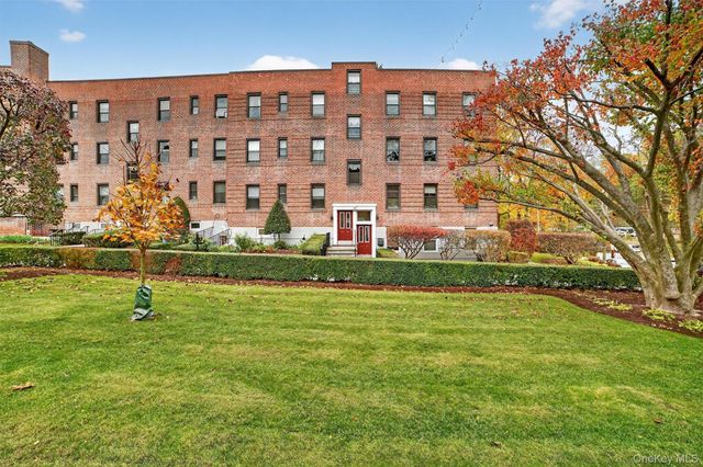 14 S Broadway 12-1A, Irvington, NY 10533