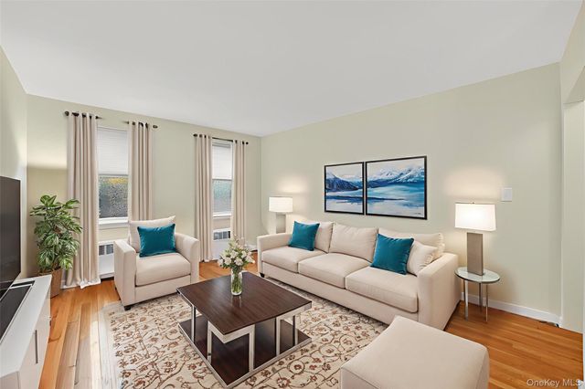 14 S Broadway 12-1A, Irvington, NY 10533