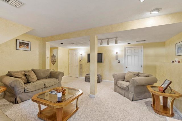 405 Salem Street, Wilmington, MA 01887