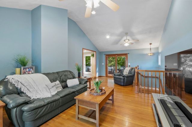 405 Salem Street, Wilmington, MA 01887
