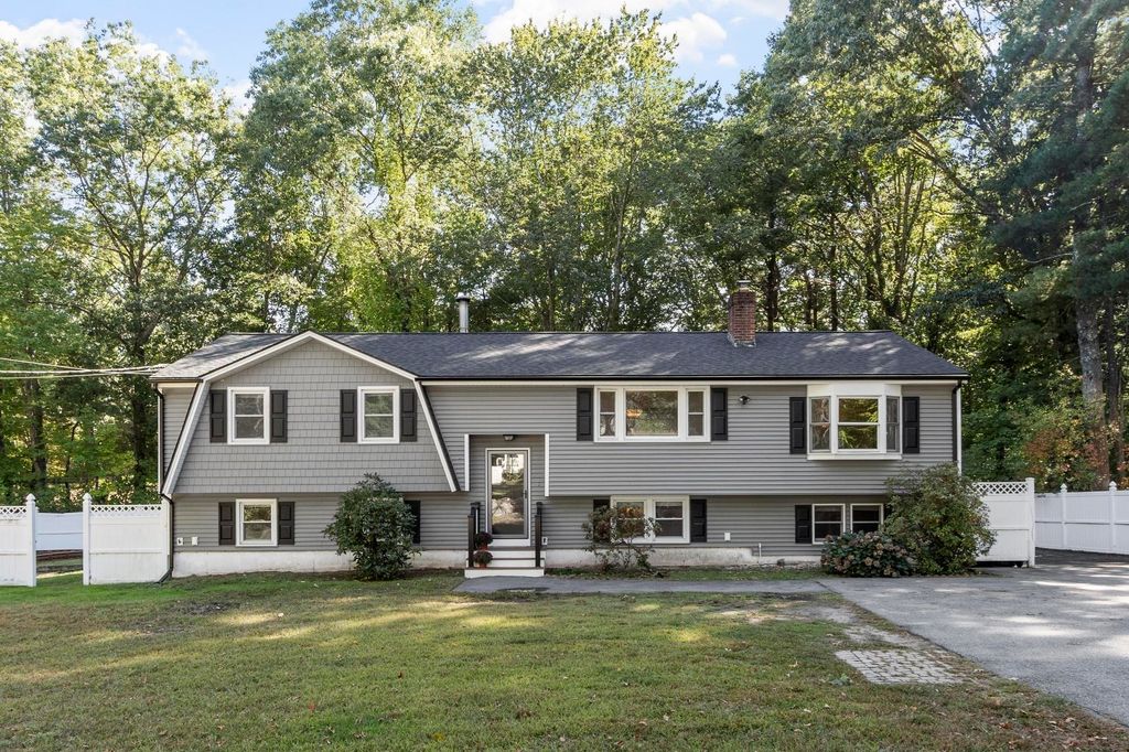 405 Salem Street, Wilmington, MA 01887