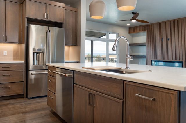 2284 Culebra Peak Court, Grand Junction, CO 81507