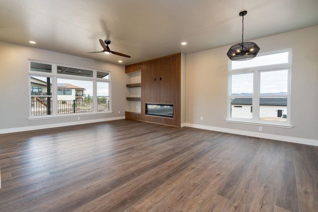 2284 Culebra Peak Court, Grand Junction, CO 81507