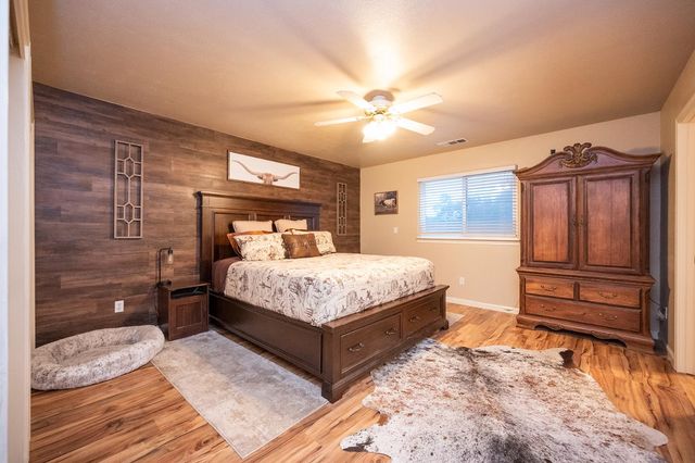 4568 Roadrunner Dr, Ione, CA 95640