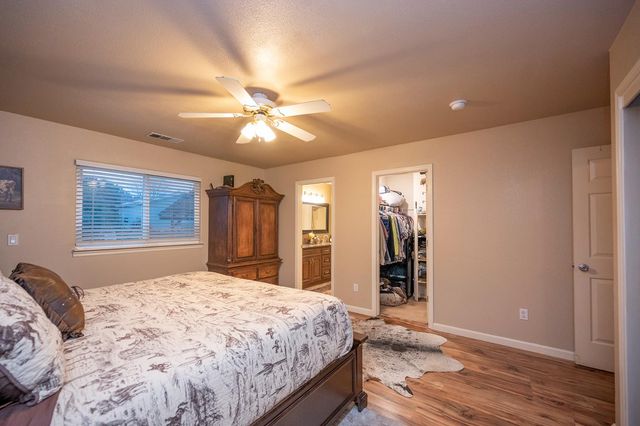 4568 Roadrunner Dr, Ione, CA 95640