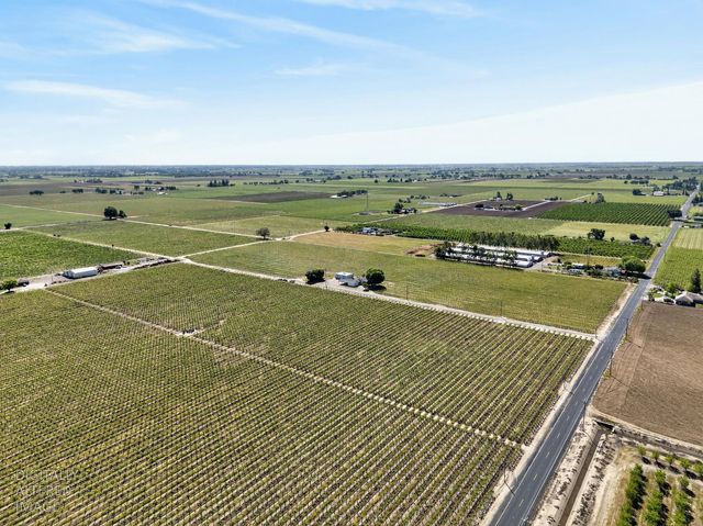20362 N Ray Rd, Lodi, CA 95242