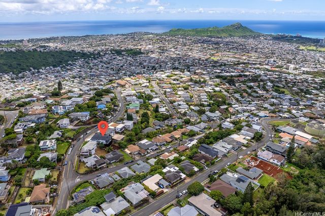 2234 St Louis Drive, Honolulu, HI 96816