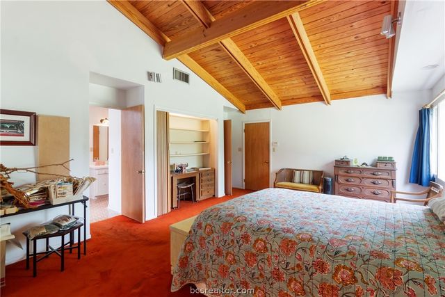 800 Park Place, College Station, TX 77840