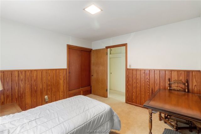 800 Park Place, College Station, TX 77840