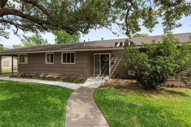 800 Park Place, College Station, TX 77840