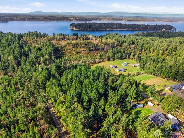 20906 7th St. SW, Lakebay, WA 98349