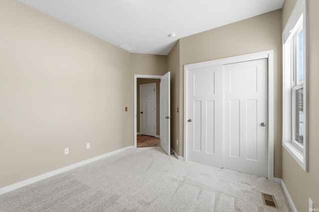 7119 Evansbrook Drive, Fort Wayne, IN 46835