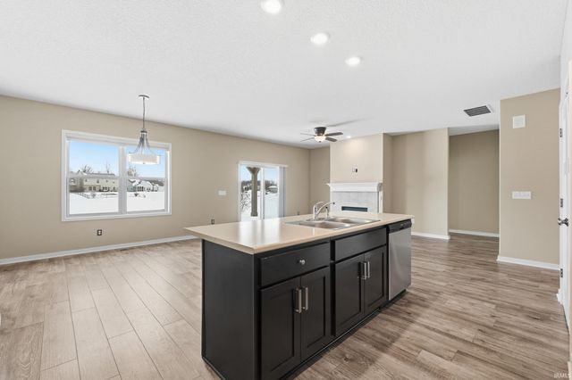 7119 Evansbrook Drive, Fort Wayne, IN 46835