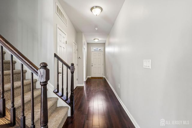 204 Ellsworth Way, South Brunswick, NJ 08852