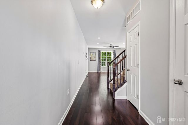 204 Ellsworth Way, South Brunswick, NJ 08852