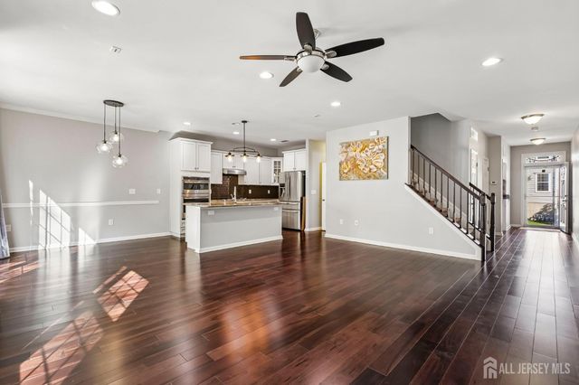204 Ellsworth Way, South Brunswick, NJ 08852