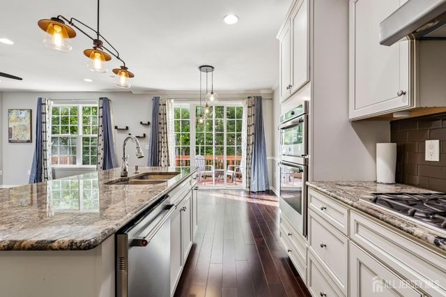 204 Ellsworth Way, South Brunswick, NJ 08852