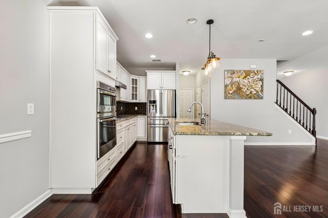 204 Ellsworth Way, South Brunswick, NJ 08852