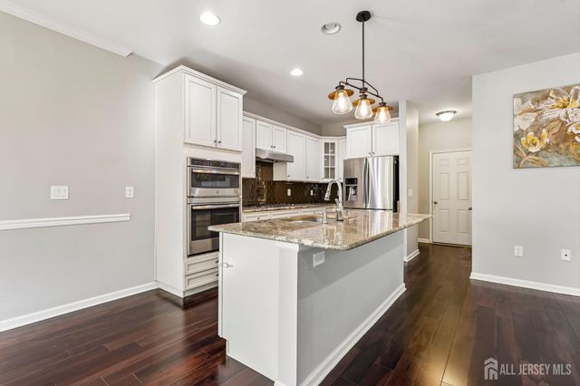 204 Ellsworth Way, South Brunswick, NJ 08852