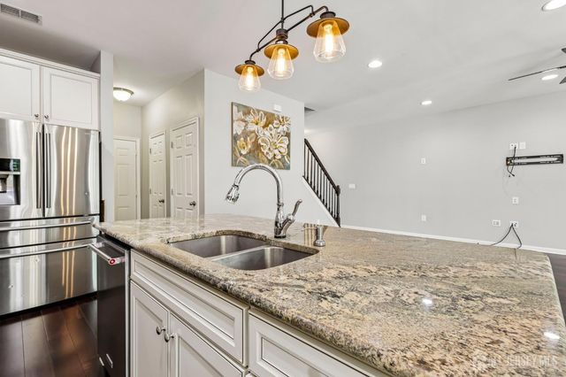 204 Ellsworth Way, South Brunswick, NJ 08852