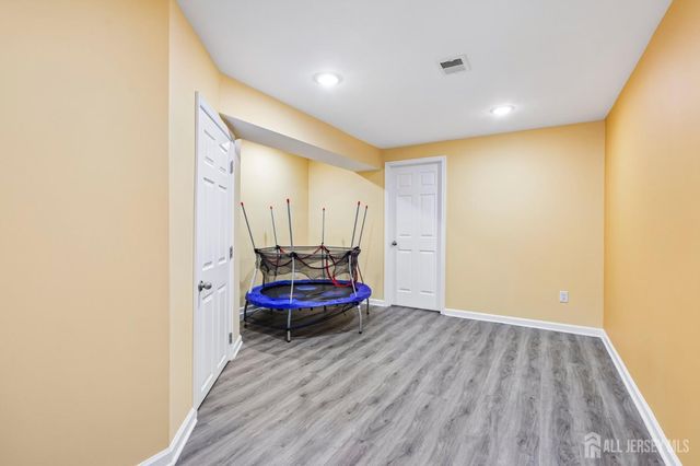 204 Ellsworth Way, South Brunswick, NJ 08852