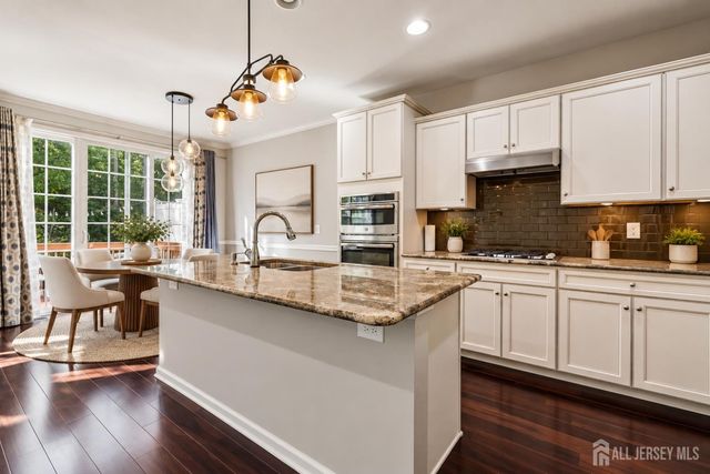 204 Ellsworth Way, South Brunswick, NJ 08852