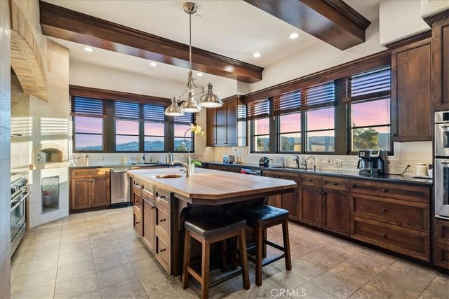 3515 Turri Road, San Luis Obispo, CA 93405