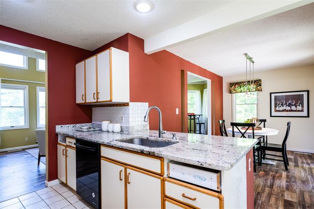 2775 Lakeland Drive, Berrien Springs, MI 49103