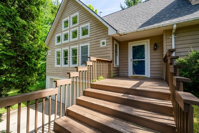 2775 Lakeland Drive, Berrien Springs, MI 49103