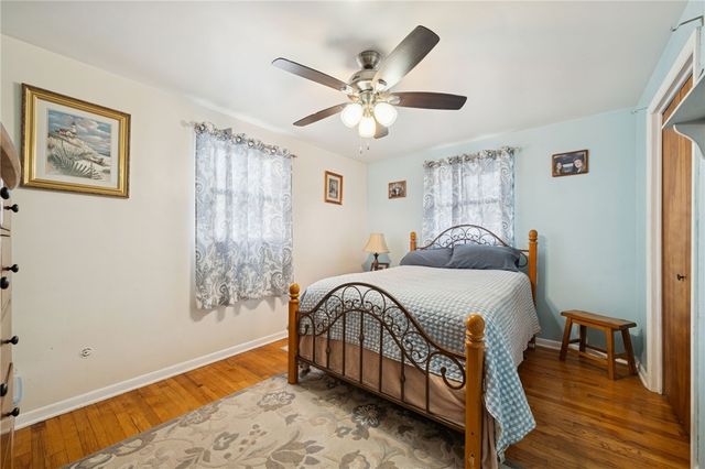 1402 Swede Hill Rd, Hempfield Twp, PA 15601