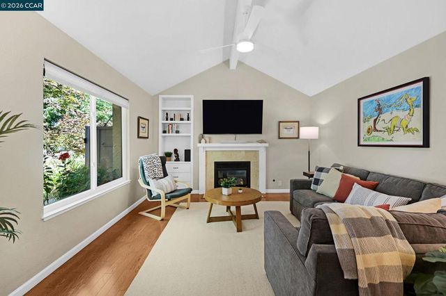 336 Pimlico Dr, Walnut Creek, CA 94597