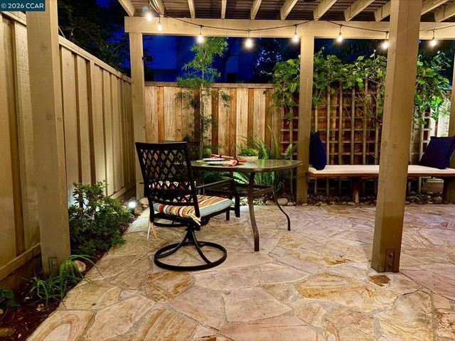 336 Pimlico Dr, Walnut Creek, CA 94597