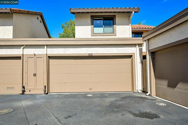 336 Pimlico Dr, Walnut Creek, CA 94597