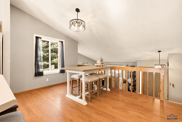 4011 MAPLE AVE, Rapid City, SD 57701
