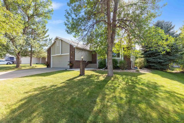 4011 MAPLE AVE, Rapid City, SD 57701
