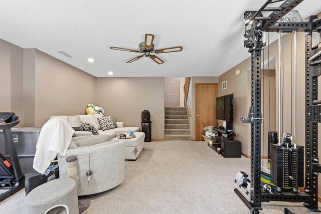 4011 MAPLE AVE, Rapid City, SD 57701